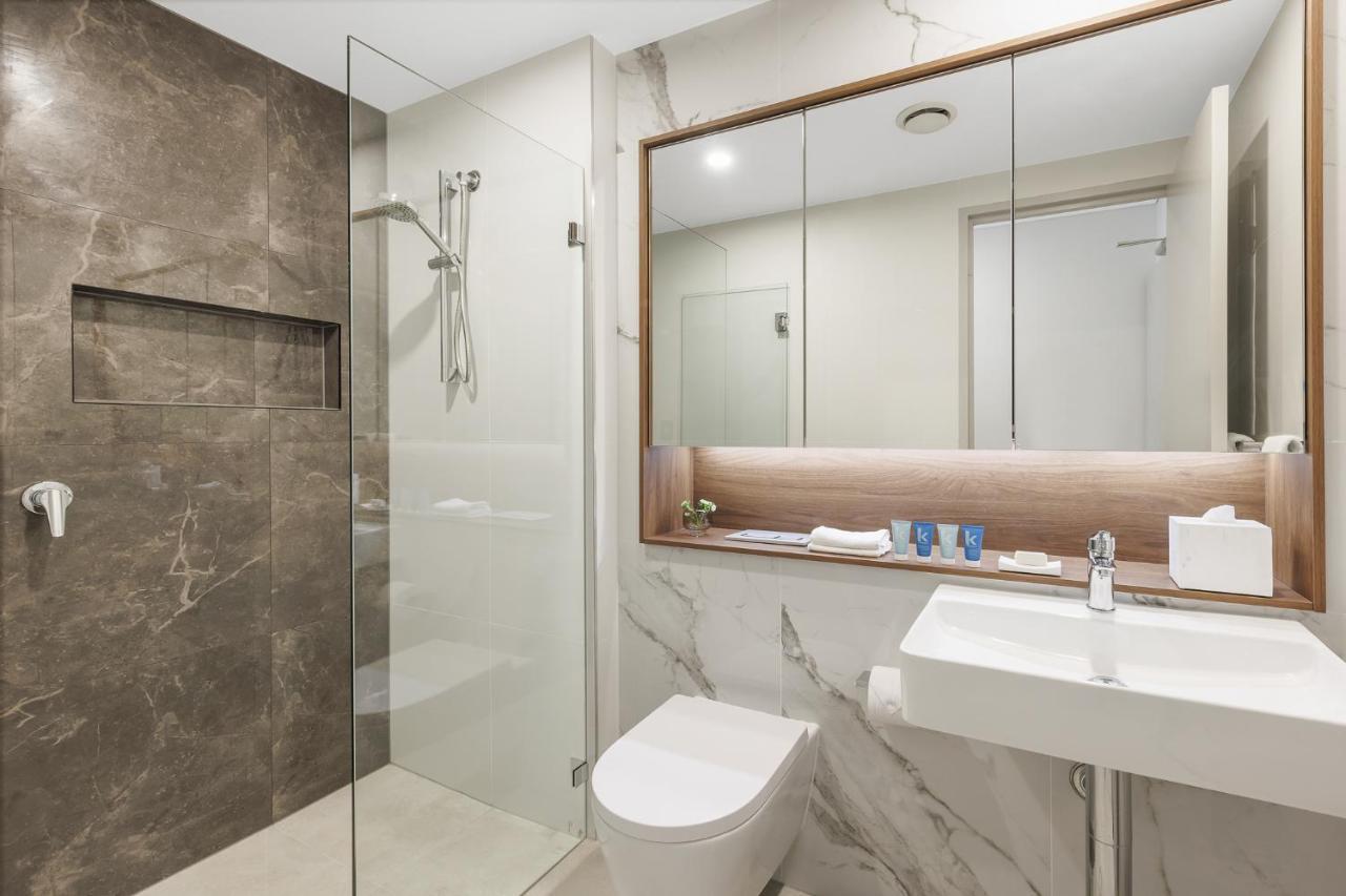 Meriton Suites Liverpool Exterior foto Bathroom